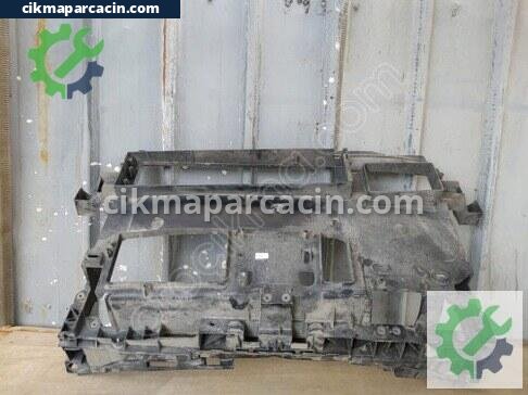 Renault Megane Ön Panel çıkma parça