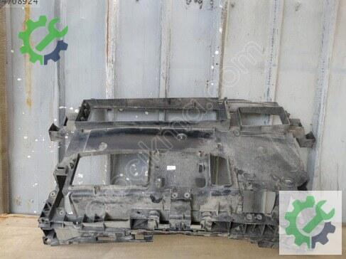 Renault Megane Ön Panel çıkma parça