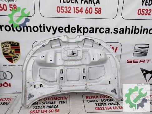 Renault Megane Ön Kaput 2016-24 çıkma parça