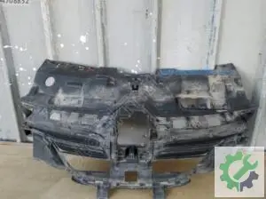 Renault Megane 4  IV ön panjur iç maske  623124247R orijinal