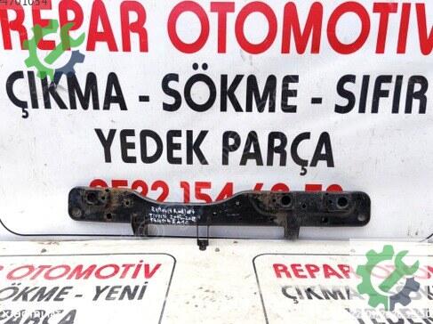 Renault Kadjar Travers 544104EA1C çıkma parça