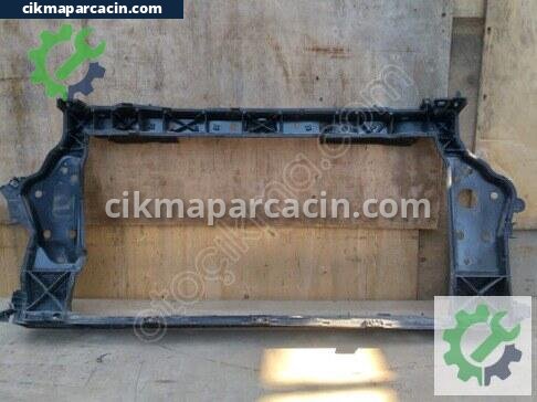 Renault Clio Ön Panel çıkma parça