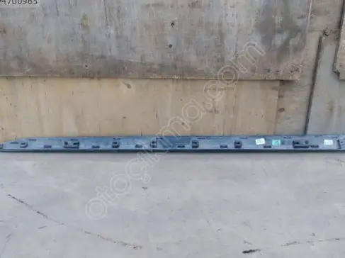 Renault Clio Kapı Çıtası 801862526R çıkma parça