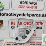 Renault clio 4 sağ arka kapı beyaz orijinal2013-18