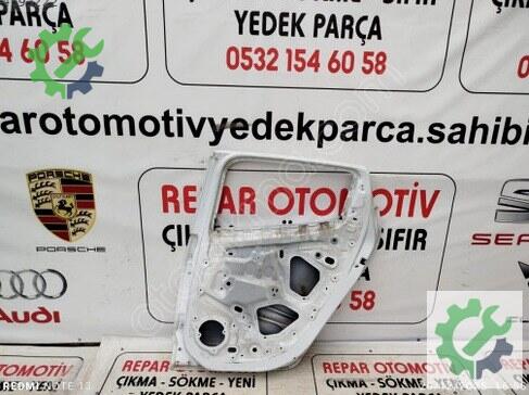 Renault Clio Sağ Arka Kapı ORIJINAL2013-18 çıkma parça