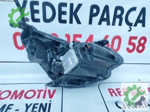 Renault Captur LED Far 260608054R çıkma parça