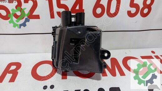 Renault Captur Sigorta Kutusu 243825499R çıkma parça