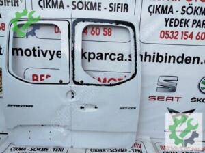 mercedes sprinter kısa şase bagaj kapağı sağ-sol göçüklük