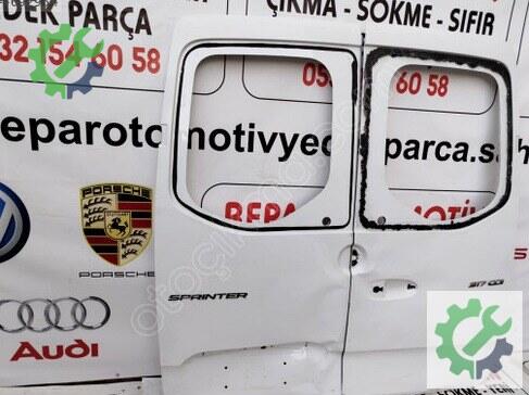 Mercedes-Benz Sprinter Bagaj Kapağı çıkma parça
