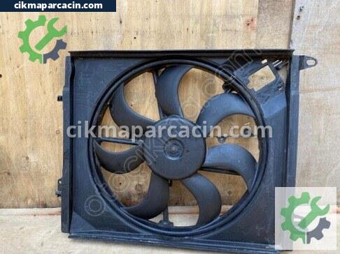 Renault Megane Fan Motoru çıkma parça