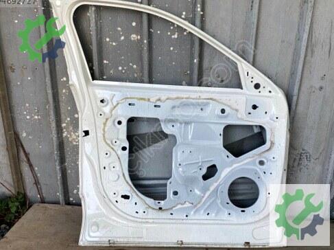 Jeep Avenger Sol Ön Kapı çıkma parça