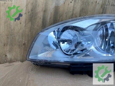 Fiat Linea Sol Ön Far 45235748 çıkma parça