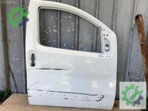 Fiat Fiorino Sağ Ön Kapı beyaz çıkma
