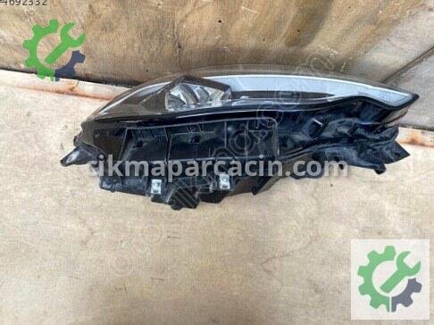 Fiat Egea Sağ Ön Far çıkma parça