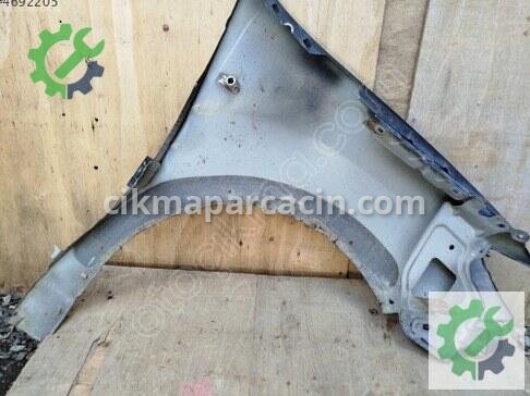 Dacia Sandero Sol Ön Çamurluk 631013661R çıkma parça