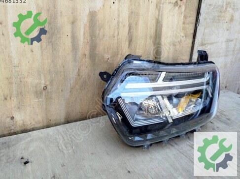 Dacia Duster Sol Ön Far 260602287R çıkma parça