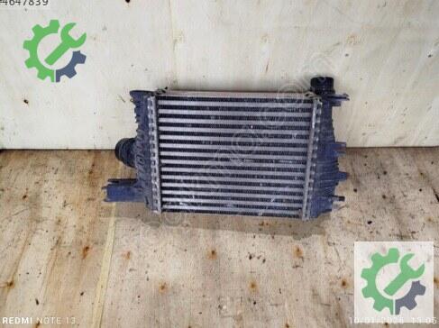 Renault Clio Intercooler Radyatörü çıkma parça