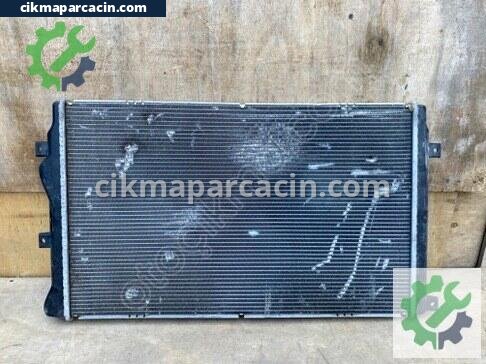 Volkswagen Jetta Su Radyatörü çıkma parça