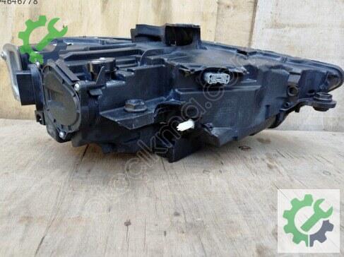 Audi A3 Matrix Far 8V0941033C çıkma parça
