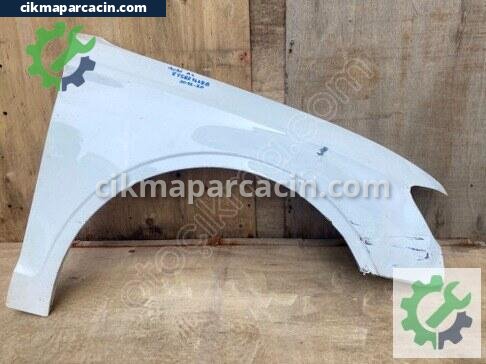Audi A3 Sağ Ön Çamurluk çıkma parça