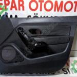 809103389R Dacia duster sağ arka kapı döşemesi orjinal çıkma