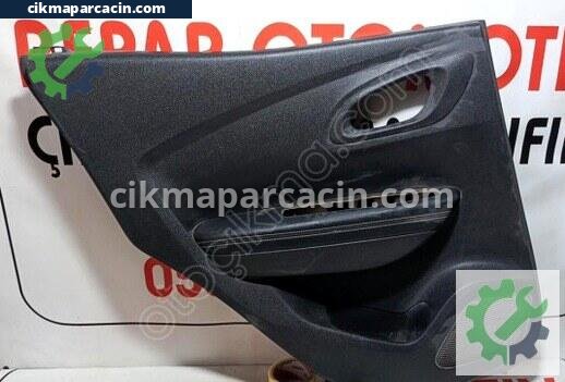 Renault Kadjar Kapı Döşemesi çıkma parça