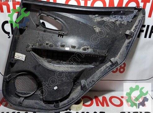 Renault Kadjar Kapı Döşemesi 156088702 çıkma parça