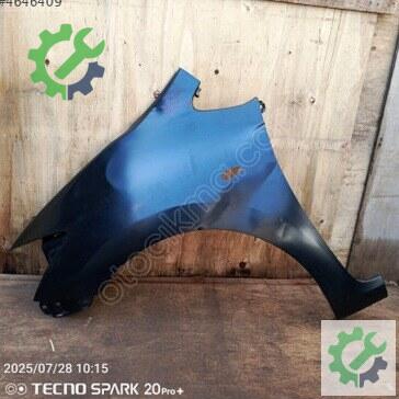 Toyota Auris Sol Ön Çamurluk 2007-2010 çıkma parça