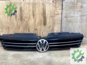 5c6853653 VW jetta ön panjur 2011-2018