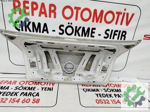Volkswagen Passat Bagaj Kapağı 2012-2014 çıkma parça