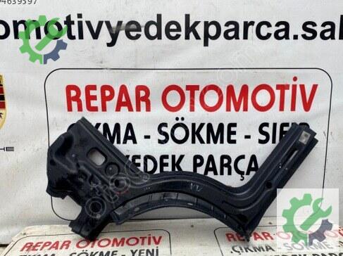 Volkswagen Transporter Kapı Direği 7E0805403 çıkma parça