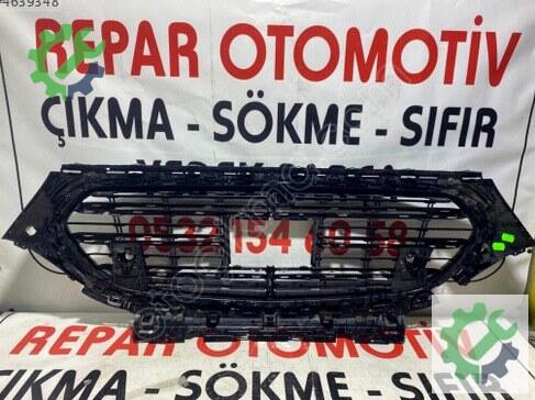 Mercedes-Benz E Serisi Ön Panjur A2148804801 çıkma parça