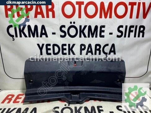 Mercedes-Benz CLA Bagaj Kapağı çıkma parça