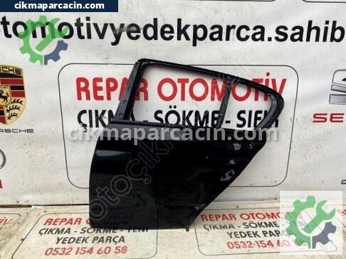 BMW 1 Serisi Sol Arka Kapı çıkma parça