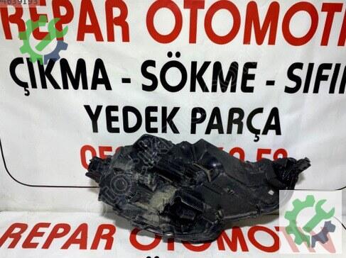 Audi A3 Sol Ön Far 8Y0941033 çıkma parça