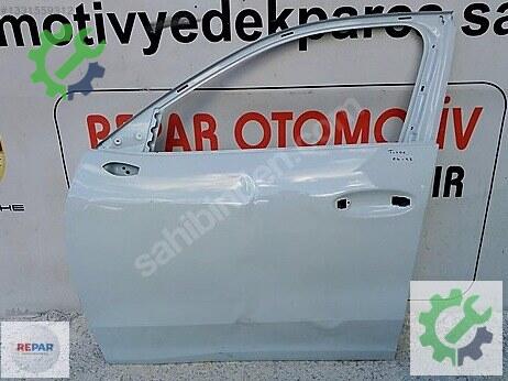 Volkswagen Taigo Sol Ön Kapı çıkma parça