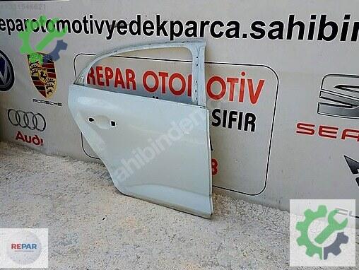 Renault Megane Sağ Arka Kapı çıkma parça