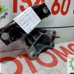Sağ üst motor kulağı 112329452r