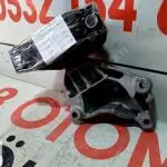 Sağ üst motor kulağı 112329452r