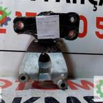 Renault Clio 5 19 26 sağ motor kulağı orijinal çıkma 112329514r