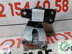 Renault Clio 5 19 26 sağ motor kulağı orijinal çıkma 112329514r