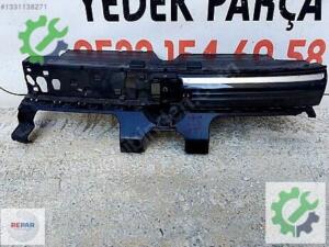 Volkswagen Tiguan 24 26 ön panjur 571853653A orijinal çıkma