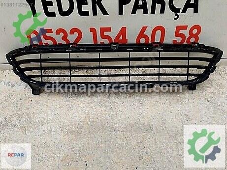 Renault Express Ön Panjur çıkma parça