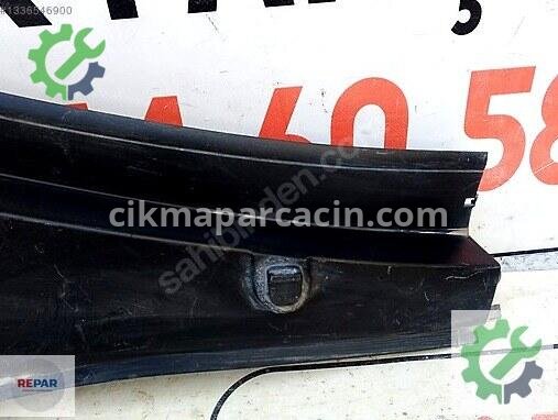 Peugeot 301 Bakalit çıkma parça