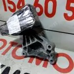 Renault Captur 2 20 25 Sağ motor kulağı Orijinal 112323904r