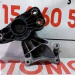 Renault Clio 5 19 26 sağ ön motor kulağı 112323904r orijinel