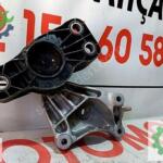 Renault Clio 5 19 26 sağ ön motor kulağı 112323904r orijinal