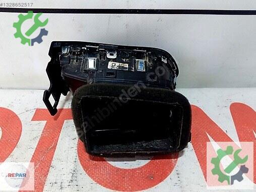 Renault Megane Panjur 687600666R çıkma parça