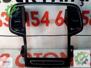 Renault Megane 4 orta konsol sökme parça 1674229x