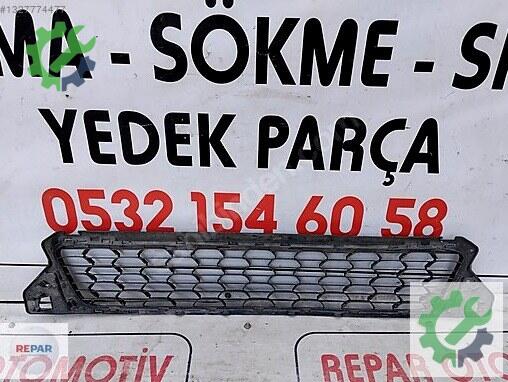 Dacia Duster Ön Panjur 622540347R çıkma parça